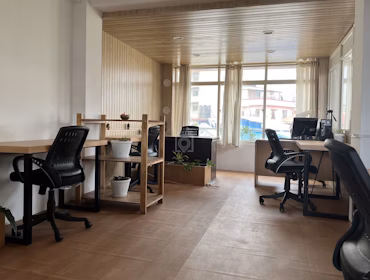Zillicom Desk